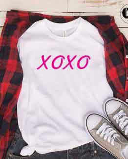 T-Shirt XOXO by Clotee.com Tumblr Aesthetic Clothing