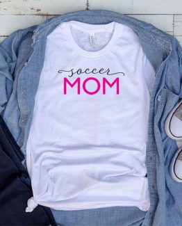 T-Shirt Soccer Mom, Funny Soccer Mama, Soccer Mom Saying Tee, Soccer Shirt Design Ideas, Plus Size Soccer Outfit, Soccer Parents, Soccer Apparel. Printed and delivered from USA or UK.